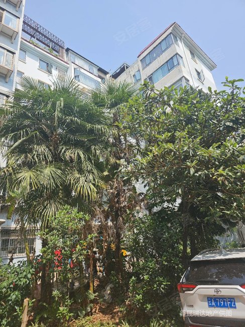 小西门富春花园3楼洋房3室2厅2卫128.48平方米