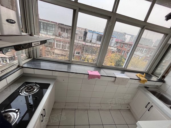 天津河西友谊路可园东里无中介费 押一付一 可短租 出租 天津宾馆