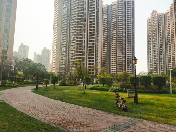 广州增城新塘保利东江首府保利东江首府精装三房采光好,南北通透,业主