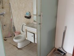 三明沙县体育公园虎岭小区A区 1室0厅1卫出租房源真实图片