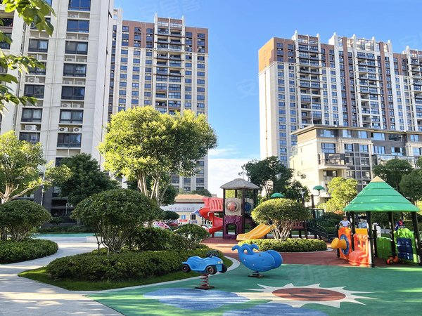 东海碧桂园湖悦天境花园湖悦天境,3房2厅1卫1厨,2050元月,有天燃气