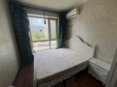 哈尔滨香坊三合路押一付一 每月1200 海富二期 两室一厅 拎包入住 家电全出租房源真实图片