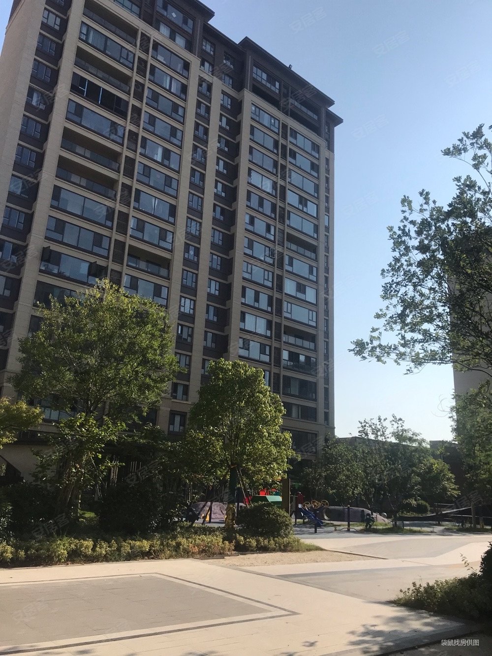 礼嘉镇龙悦府在售96平110平精装修毛坯都有在售欢迎咨询