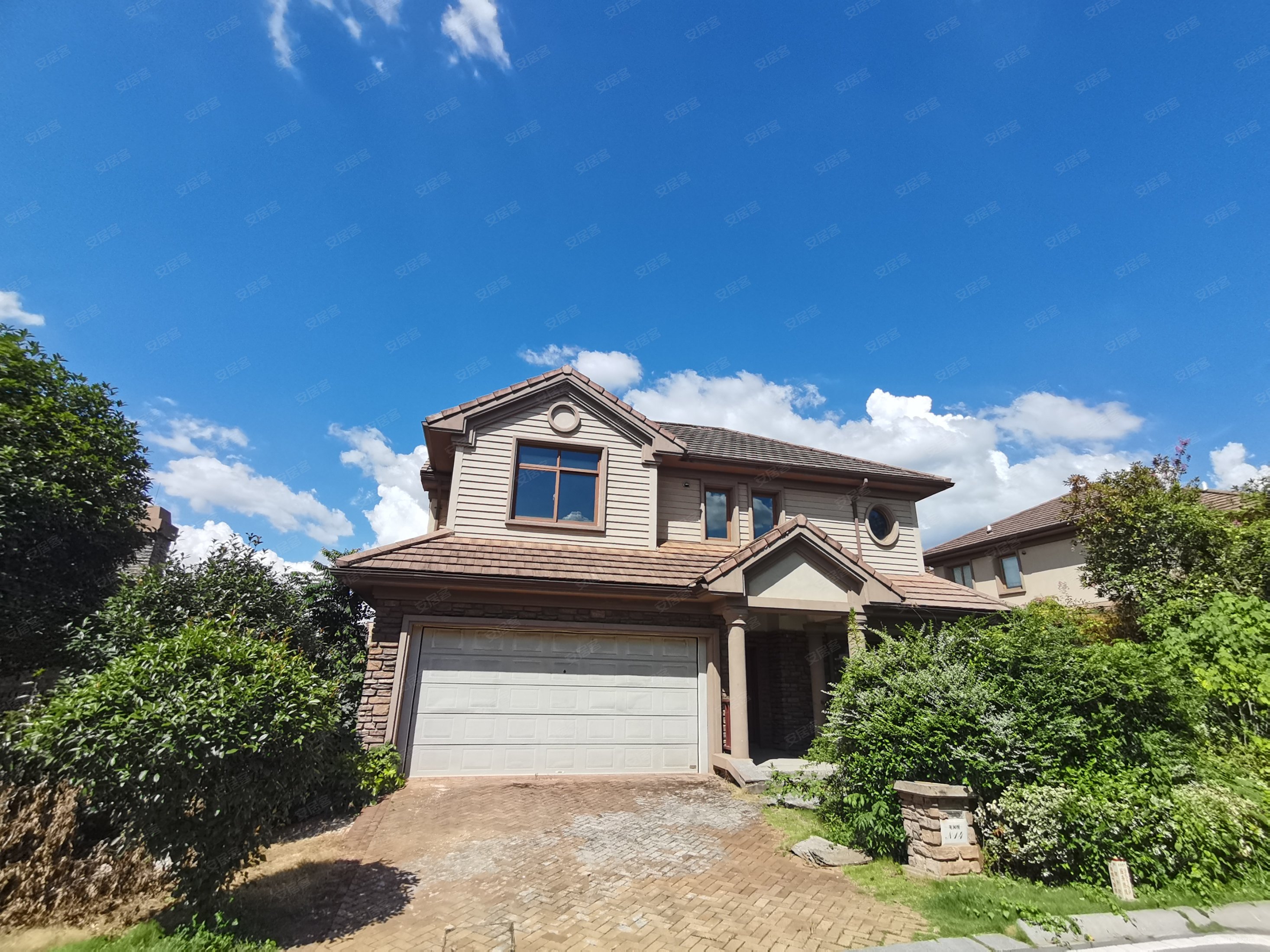 长沙南品质独栋别墅保利阆峰占地一亩多花园周正