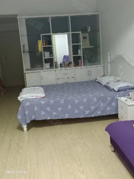 月半湾都市青年公寓 1室1厅1卫