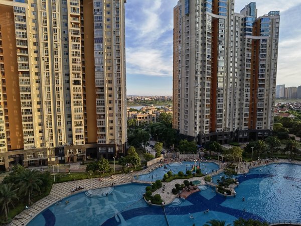 泉州丰泽云鹿路海景国际花园(星域)精装出4房第一次出租中骏天峰,中骏