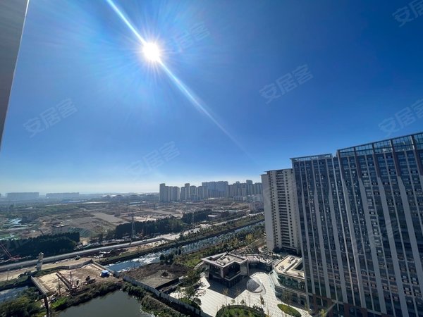 昆明官渡福保片区万科翡翠滨江三期(商住楼)实拍无中介 环湖东路 海埂