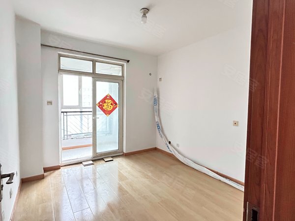 青岛李沧重庆路蓝山湾一期整租 蓝山湾一期 套二厅边户采光好 随时