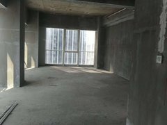 青岛黄岛长江路山东高速,2块6一平,房东可装修可毛坯出租,两间可以打通租出租房源真实图片