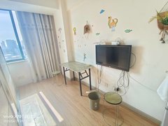 泗阳众兴大润发阳光巴黎城，包物业包宽带。朝东阳光很好，付一压一出租房源真实图片