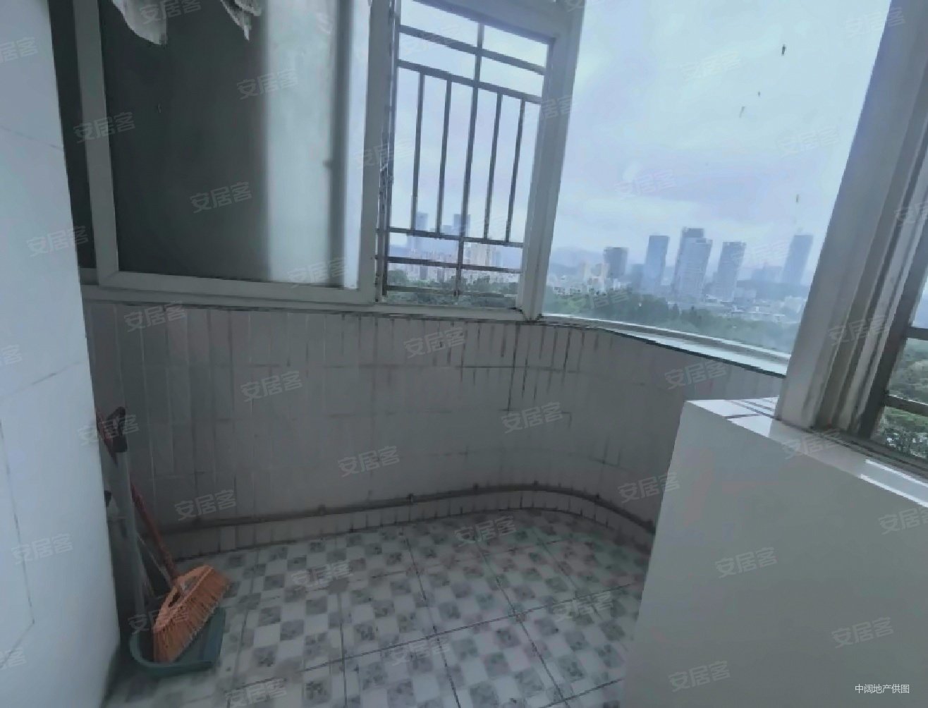 美景大厦2室2厅1卫67㎡南290万