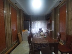 东营东营区东城胜大南苑 5室2厅4卫 带院子联排出租出租房源真实图片