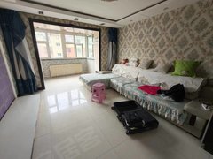 松原宁江江南镜湖西区多层5楼一室一厅出租房源真实图片