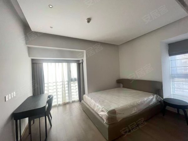 深圳福田车公庙天安高尔夫花园珑园看高尔夫中心区景观~拎包入住~视野一绝出租房源真实图片