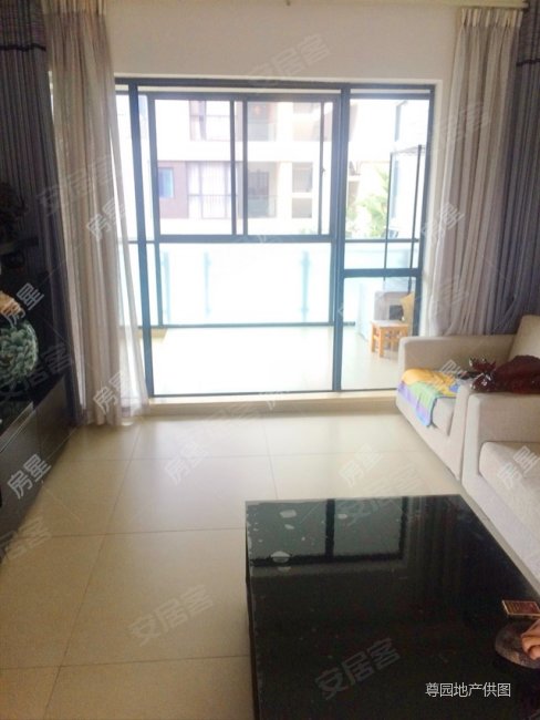 滇池卫城尚层 近地铁 超低密度 中间楼层 小三房 商品住宅