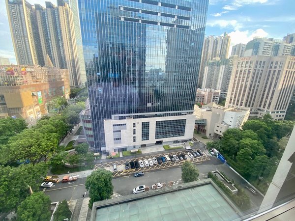 广州天河珠江新城东恒大珺睿恒大珺睿 全景落地窗 精装5米复式层高一