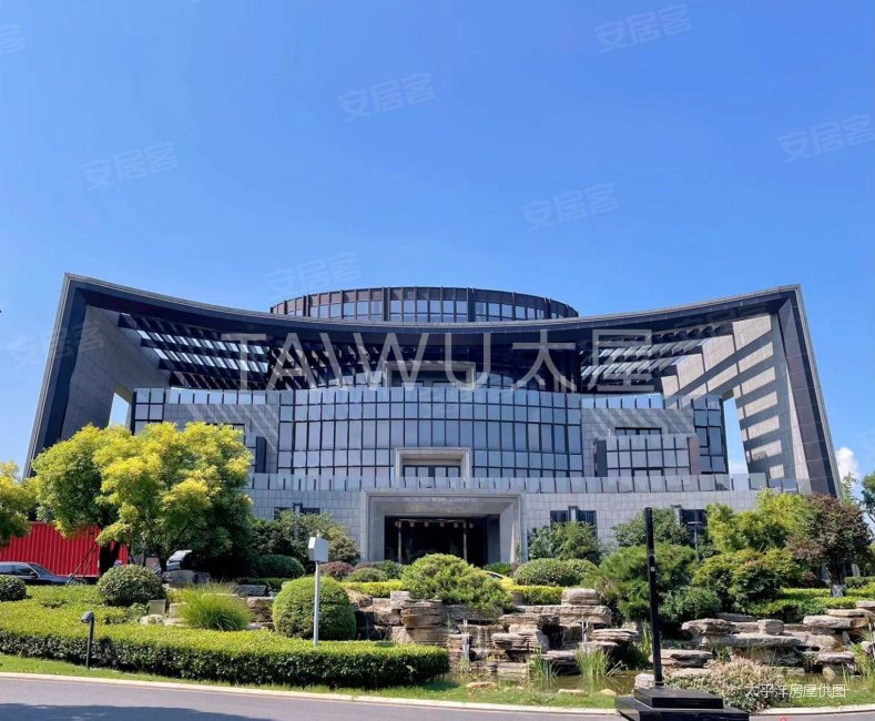 居家自住,虹桥融景(公寓住宅)二手房,1700万,2室2厅,0卫,228平米-上海