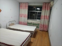临沂兰山临沂大学角沂小区的3室1500一个月拎包入住。出租房源真实图片