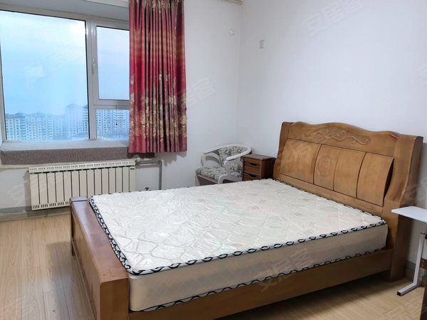 青岛崂山麦岛麦岛家园独jia代理,新上(麦岛家园)套一精装全齐,全海景