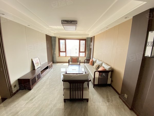 紫御豪庭cbd高端小区精装修三室2卫拎包入住年租4万