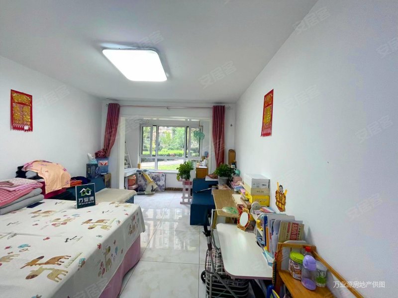 复地湖滨广场 精装好房 楼龄新 带电梯 出行方便 满二