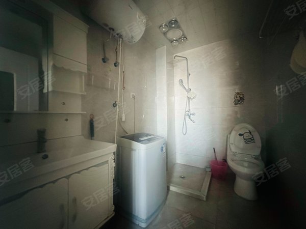 海宁海宁市区马桥圣泰大厦年后租房 提前看 经编园区 近和滨汇 付一押一 拎包入住出租房源真实图片