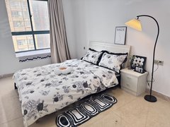 南阳卧龙卧龙城区七里园 万事达 恒方次卧带飘窗 押一付一 可短租 无中出租房源真实图片