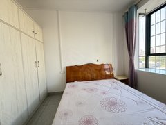 河池宜州宜州城区新中医院附近 一房一厅 3楼 可加洗衣机 有衣柜出租房源真实图片