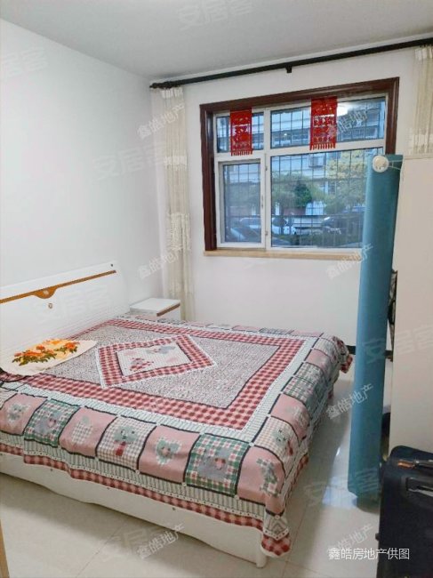 静海镇 板楼 大两居 居住密度低 商业配套齐全 满二