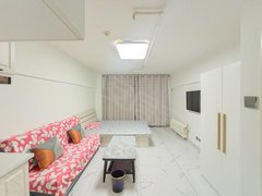 赤峰松山松北新城复式单层一居室，干净整洁小一居，松山万达对面看房随时出租房源真实图片