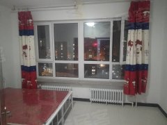 赤峰红山万达广场金泽园主卧450一个月，双人床，实体墙，大窗户，干净。。。出租房源真实图片