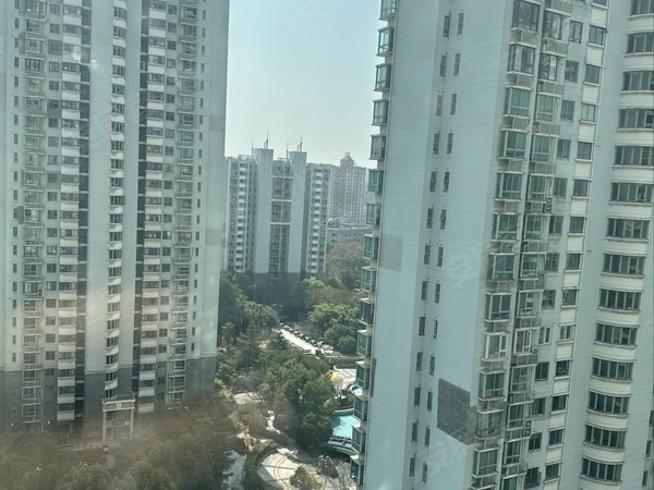 【多图】嘉利明珠城,闸北公园租房,一号线延长路站上海大学大宁国际