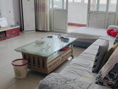 德州乐陵城区粮苑小区三楼两室家具家电齐全拎包入住年租，出租非常干净出租房源真实图片