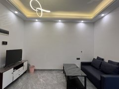 阳江江城新都汇御品豪庭一房一厅,拎包入住,临近超市,市场,酒店,配套齐全。出租房源真实图片