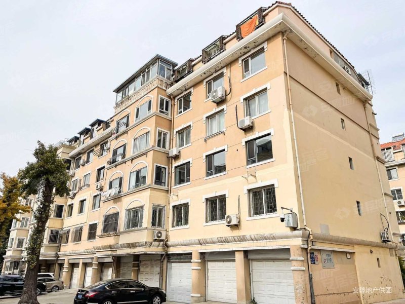 79中 万泰花园精装修2楼 南北通厅 封闭小区位置安静采光好