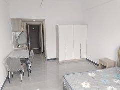梅村全新装修公寓出租，个人房源，独立卫生间，厨房家具齐全