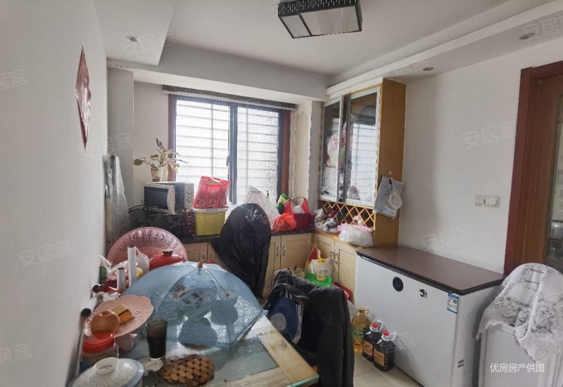 楼层好视野好,如意江南余福里二手房,140万,3室2厅,1卫,137平米-镇江