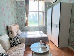 秦皇岛海港汤河公园可月付！万和城电梯50平，家具家电齐全拎包入住，月租1400出租房源真实图片