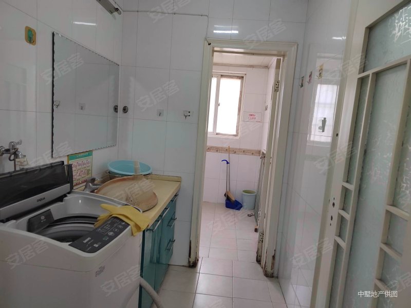 惠康小区南北通透交通便捷车位充足医疗配套成熟近地铁