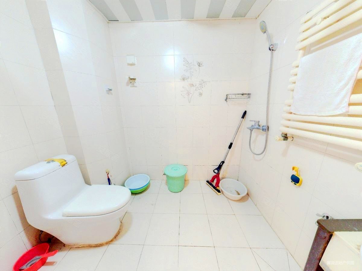 海泊桥地铁口 海泊人家 超大南明厅 电梯小高 视野采光好