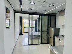 兴化兴化市区市场路可短租!嘉鸿豪庭新式公寓!设施齐全拎包入住!谁看谁满意!出租房源真实图片