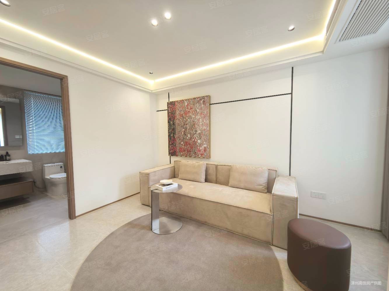 西京都高尔夫别墅4室2厅5卫236㎡南北106.1万