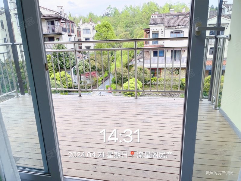 三房二厅大露台 加一个阳台 视觉开阔 环境优美 3楼,隆鑫花漾的山谷