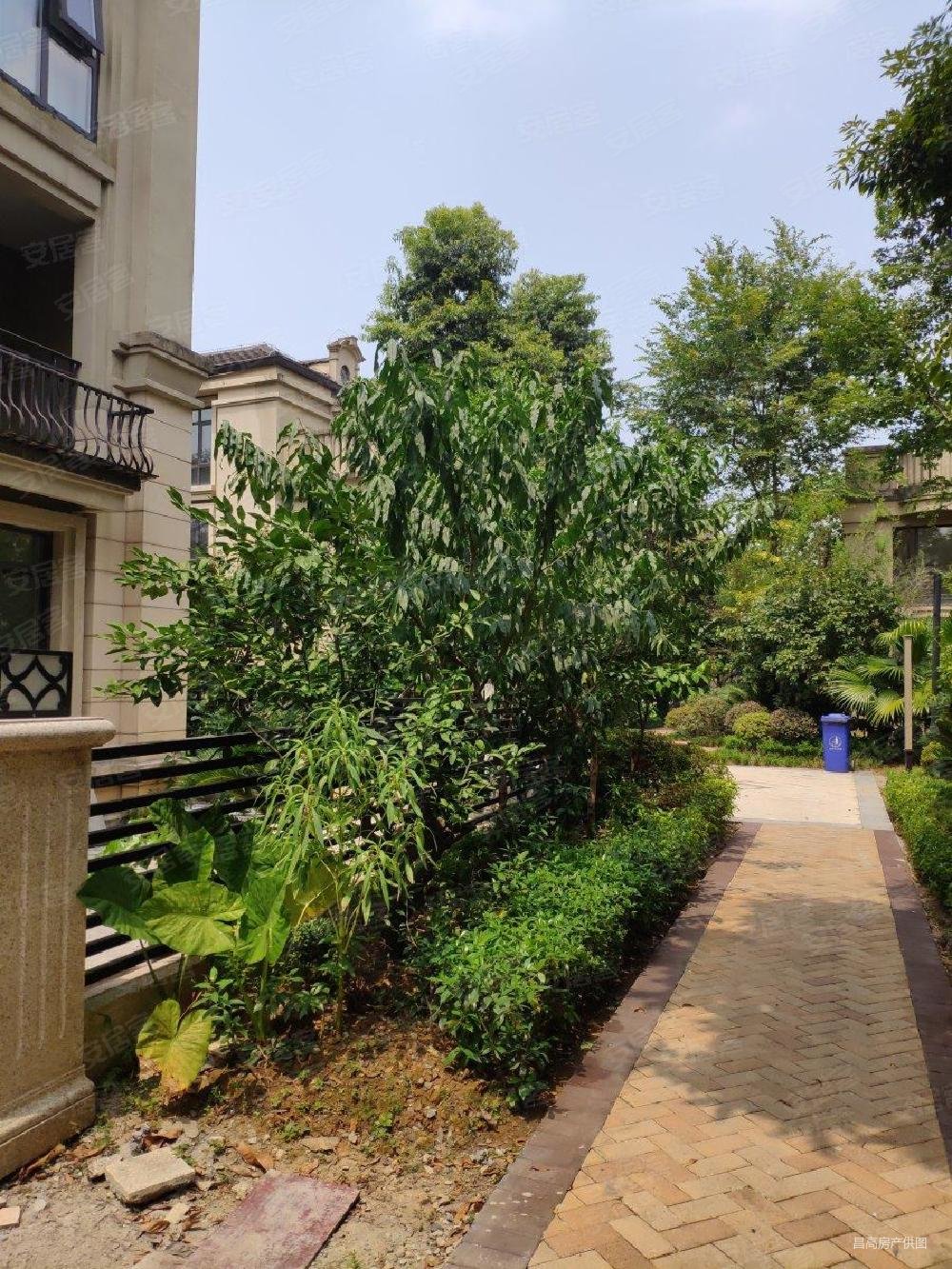 复地山与城2期别墅