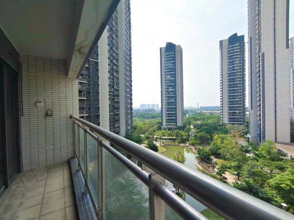 广州南沙金洲阳光城丽景湾南北通透大三房 阳光城丽景湾 三房仅需2200