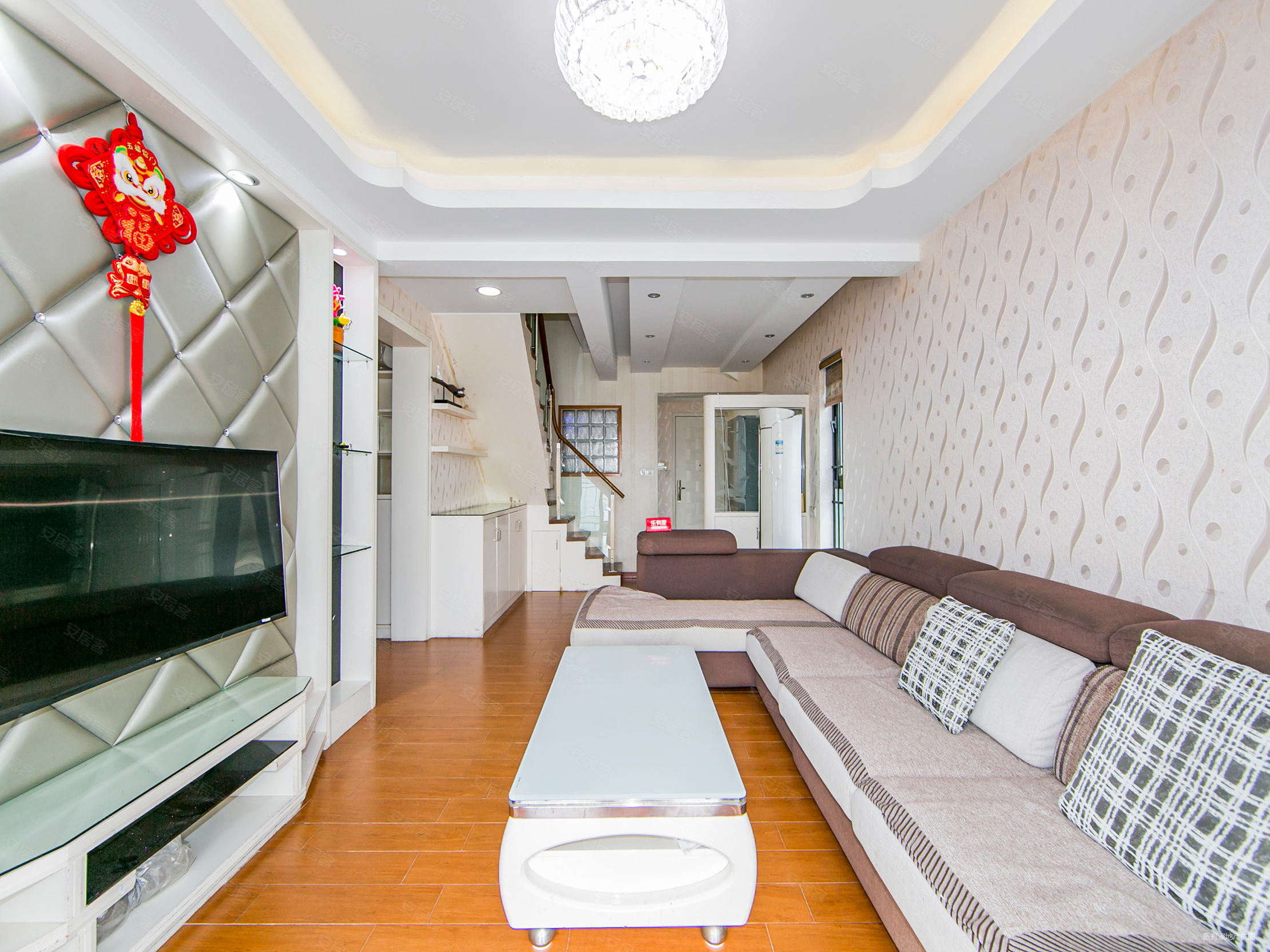 绿景香颂花园4室2厅2卫88.62㎡南北388万