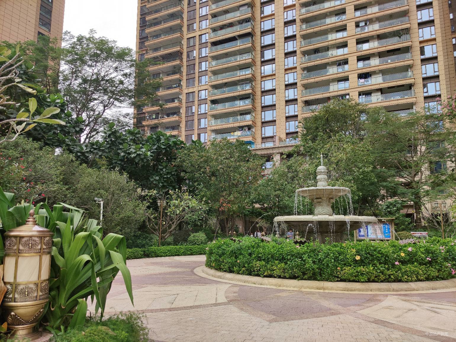 恒裕滨城二期大平面 客厅通透 总价3 满五年税费少