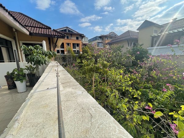 南宁青秀东盟商务泰国城(别墅)东盟商务区 泰国城别墅会所带k tv功能