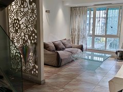 重庆两江新区龙溪金城国际 2室2厅2卫出租房源真实图片