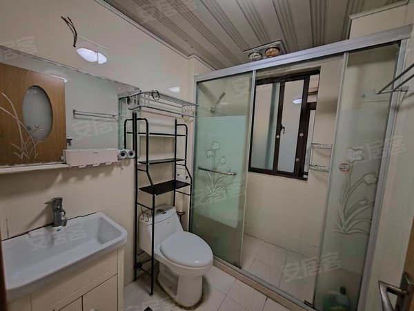 上海嘉定南翔泰翔嘉苑泰翔嘉苑 南北通透 采光好 家电齐全出租房源